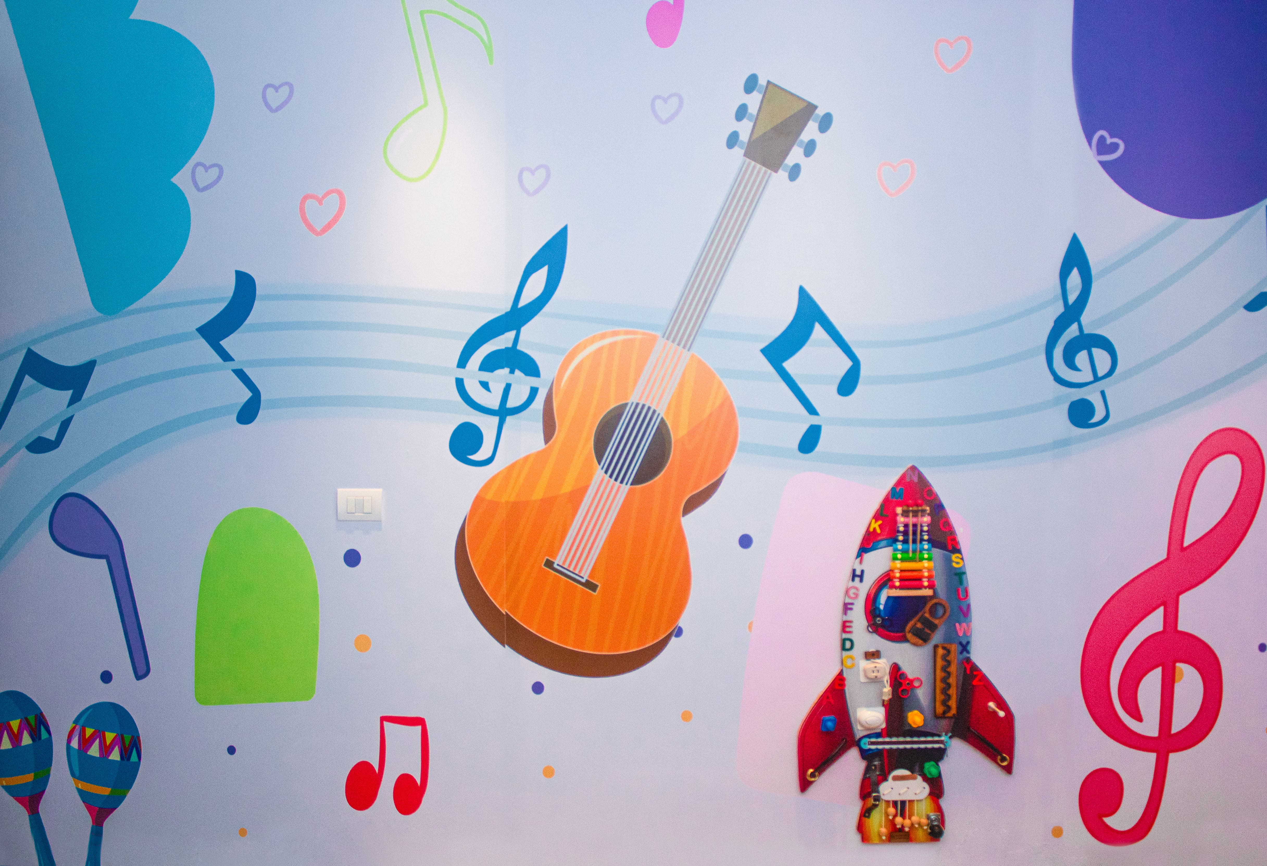 Examen Médico Decoración consultorio pediátrico Dr. Uziel Márquez Star Médica Veracruz